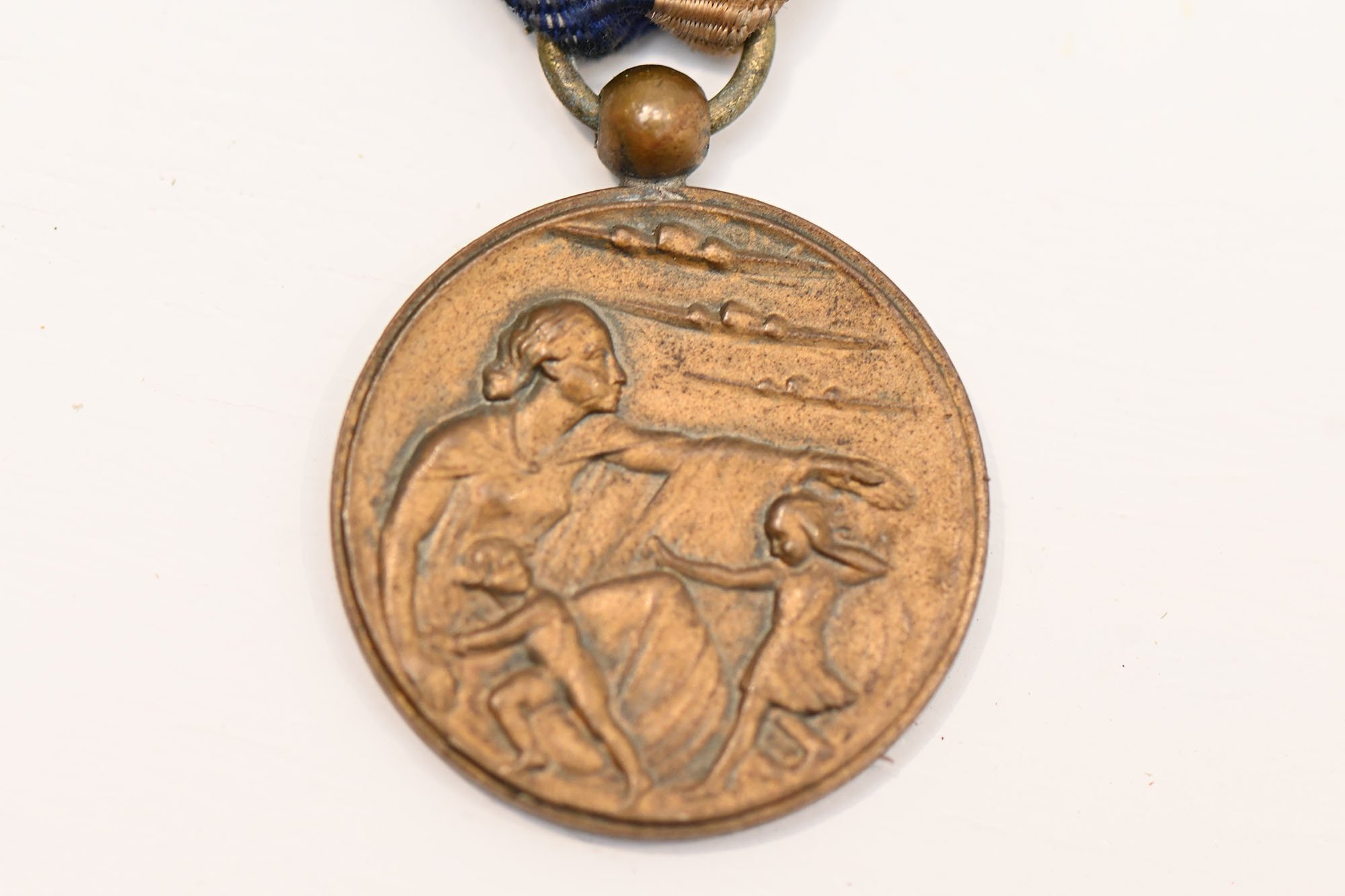 LBD medal 40-45 — image 5