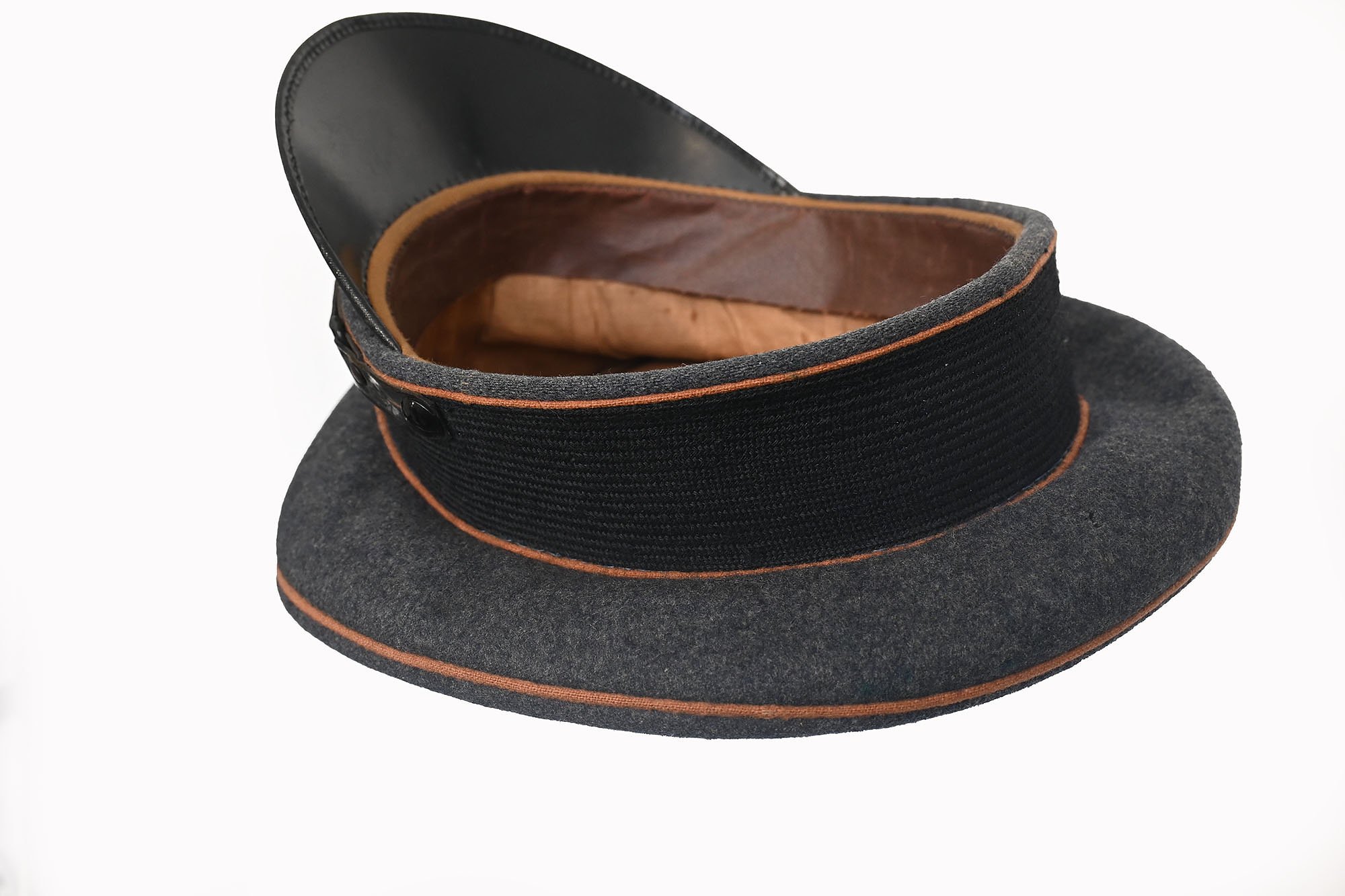 nachrichten schirmutze. — image 10