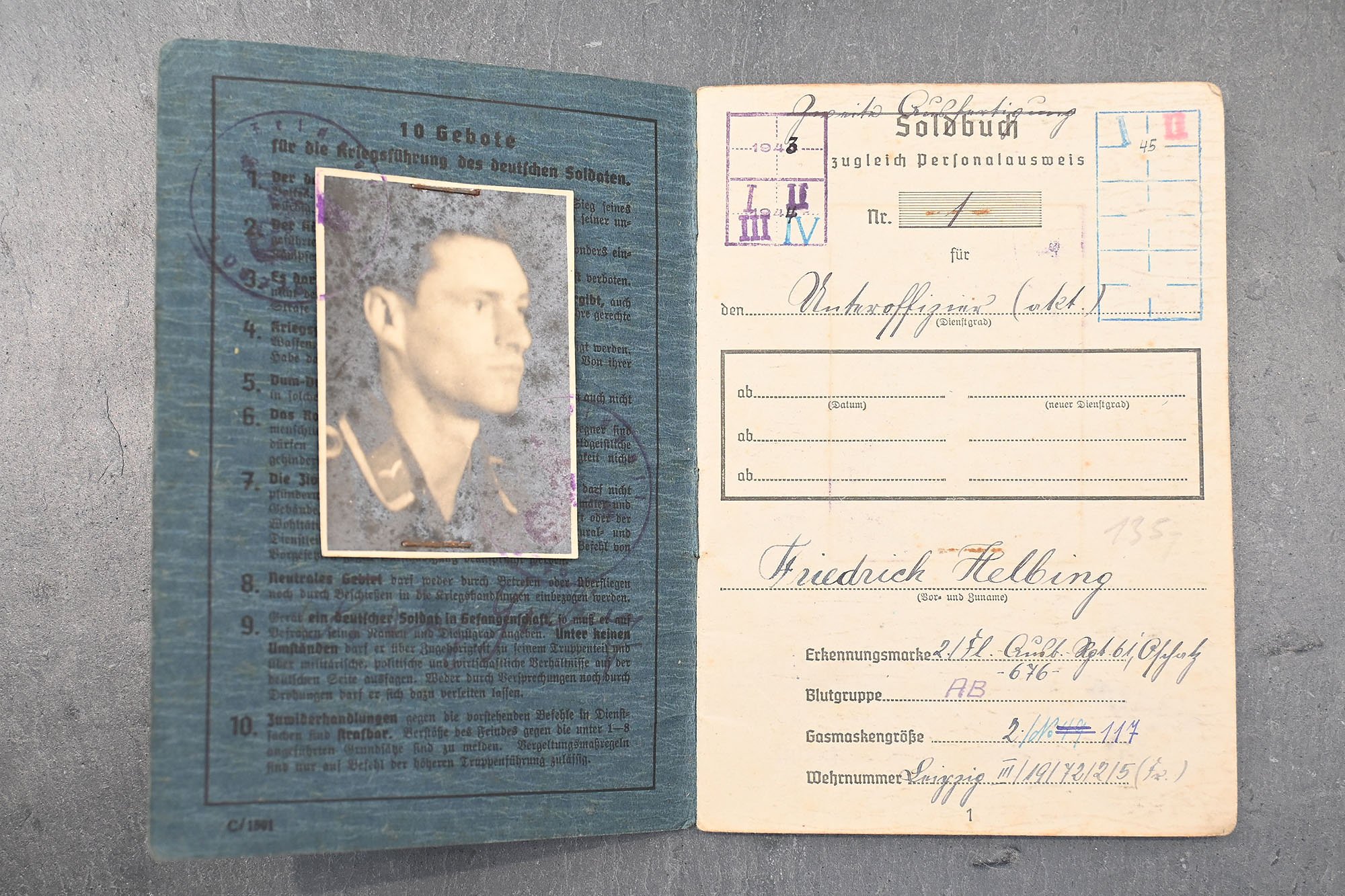 luftwaffe soldbuch — image 2