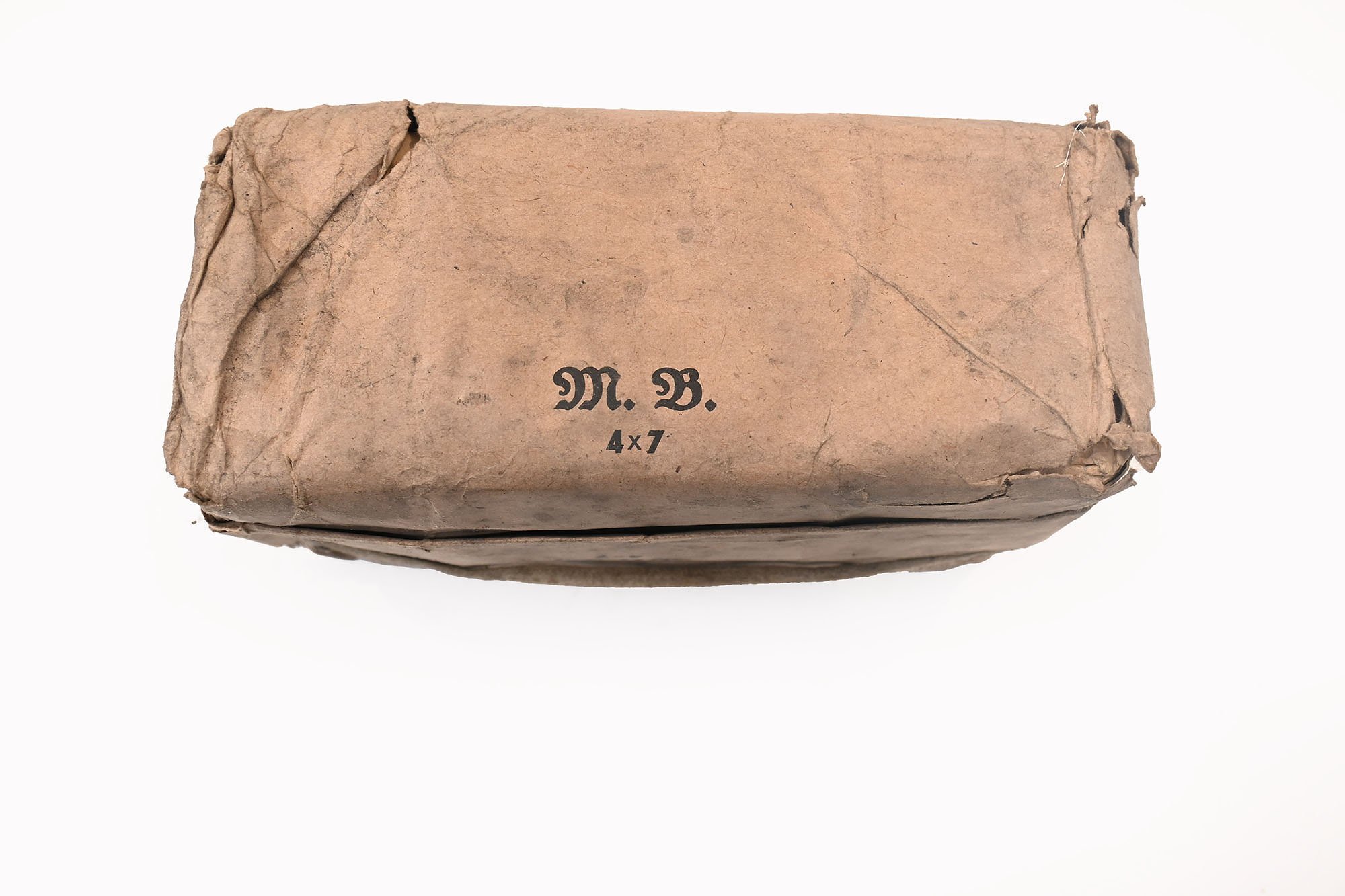 90 mulling in a pack. — image 5