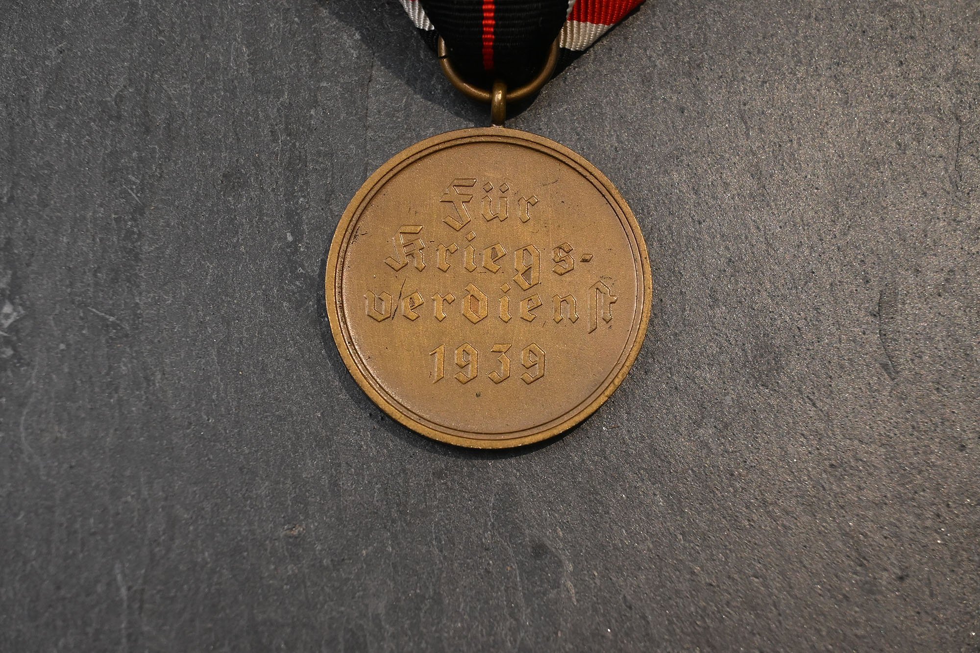 military merit medal — image 3