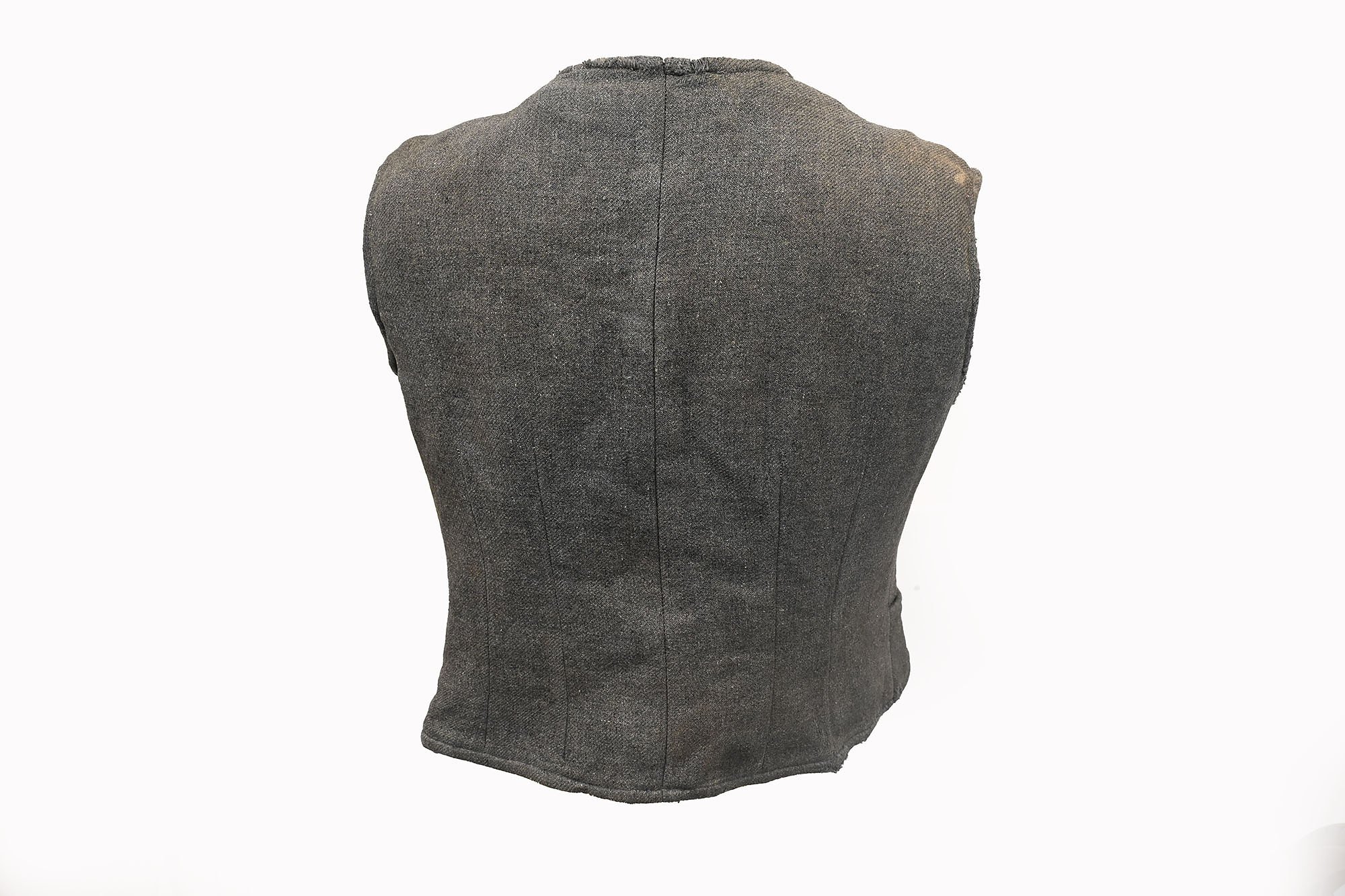 Wharf Power bodywarmer — image 3