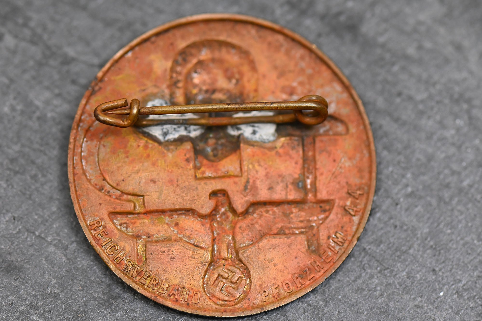 tag der arbeit badge 1934 — image 2