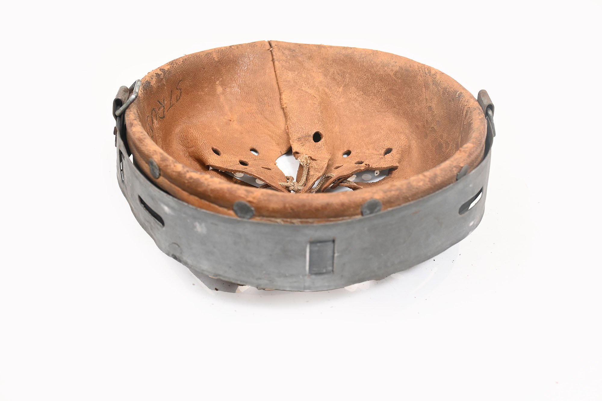 steel 1943 m31 helmet liner — image 8