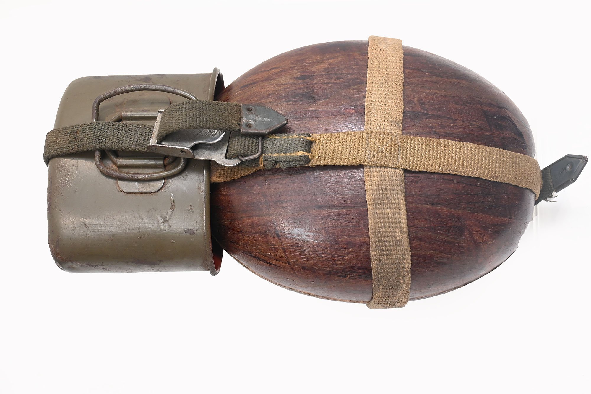 m31 Wehrmacht tropical canteen — image 2