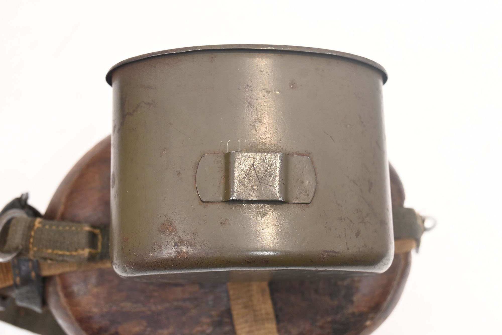 m31 Wehrmacht tropical canteen — image 9