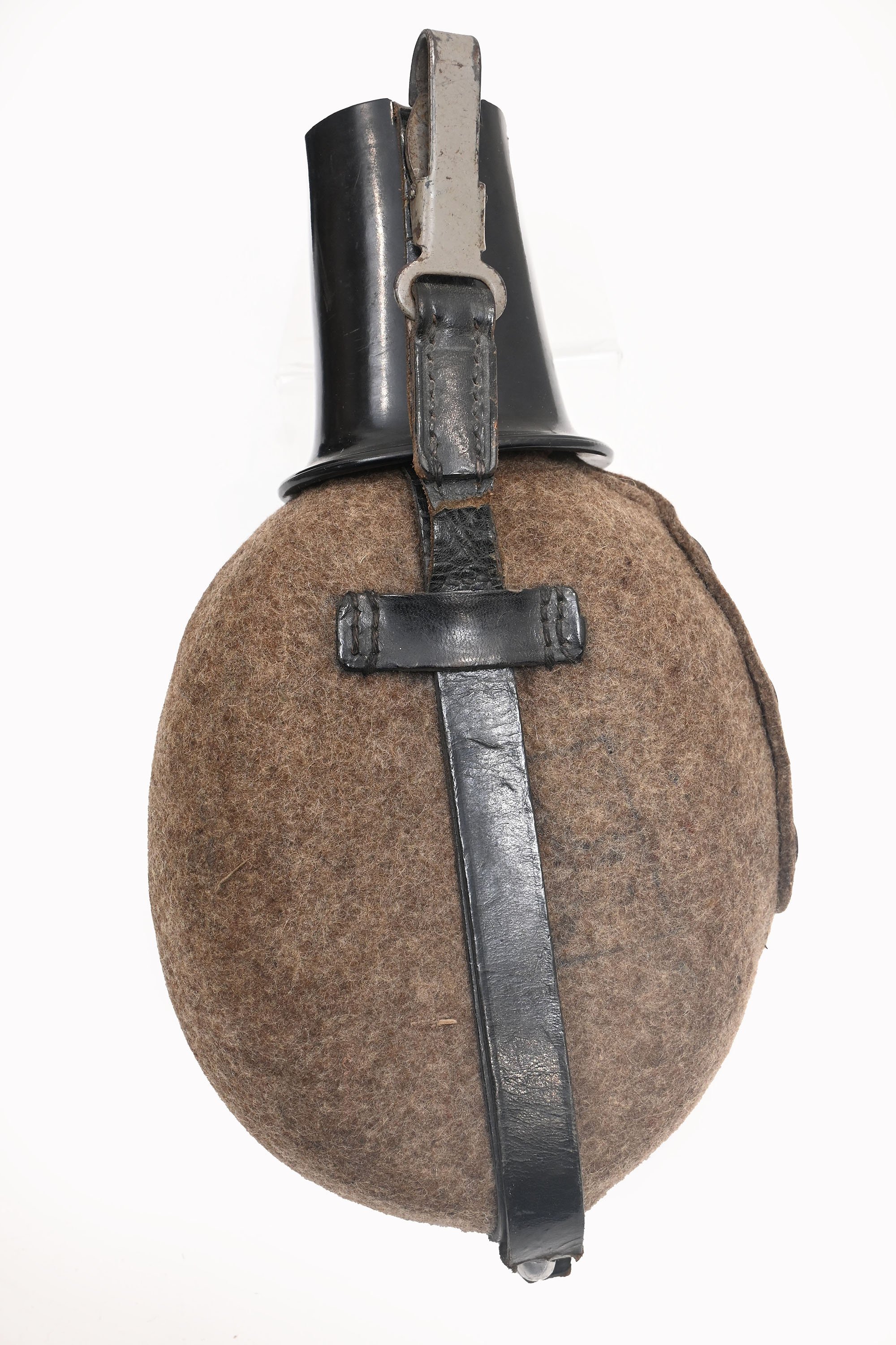 M31 Wehrmacht water bottle — image 10