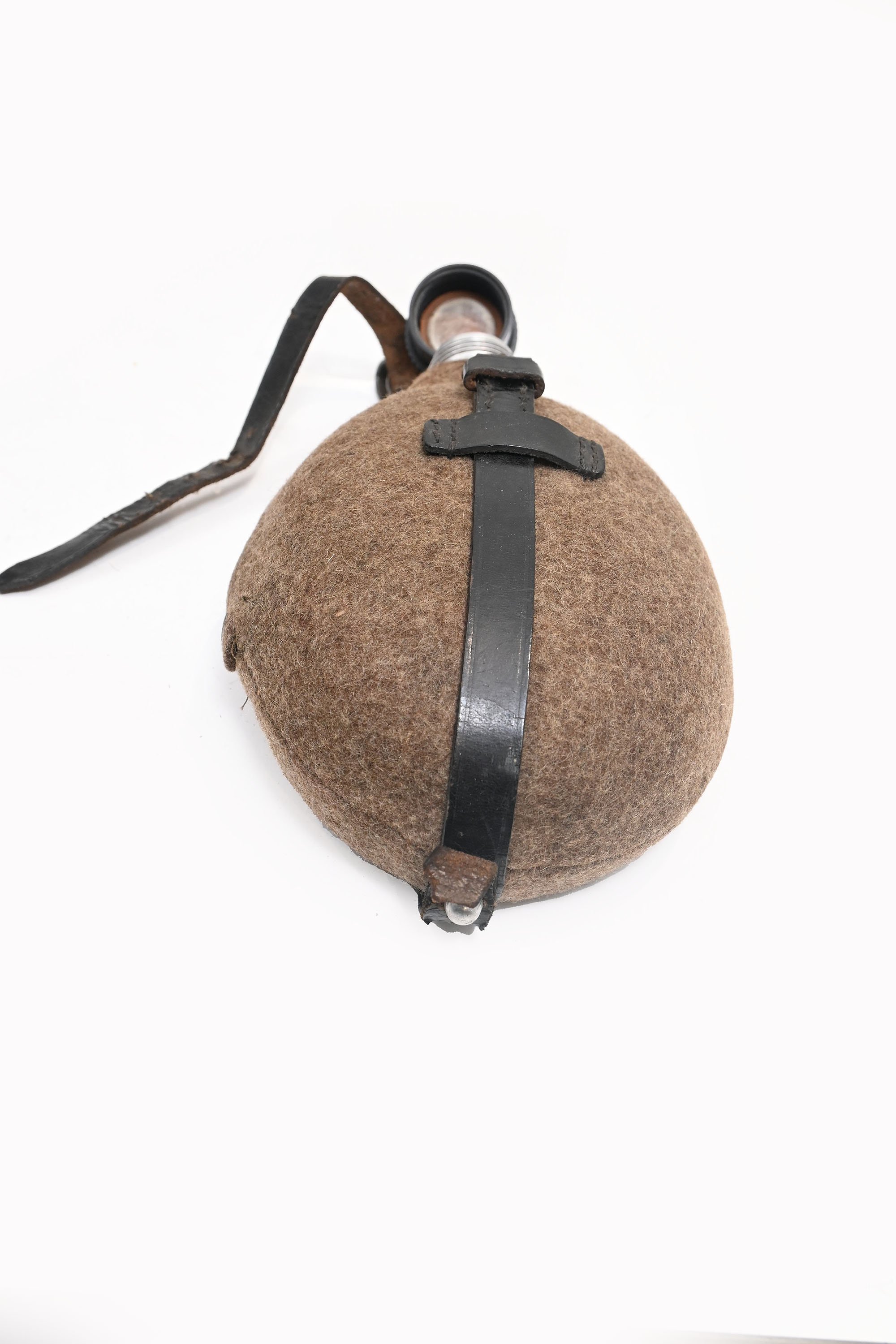 M31 Wehrmacht water bottle — image 5