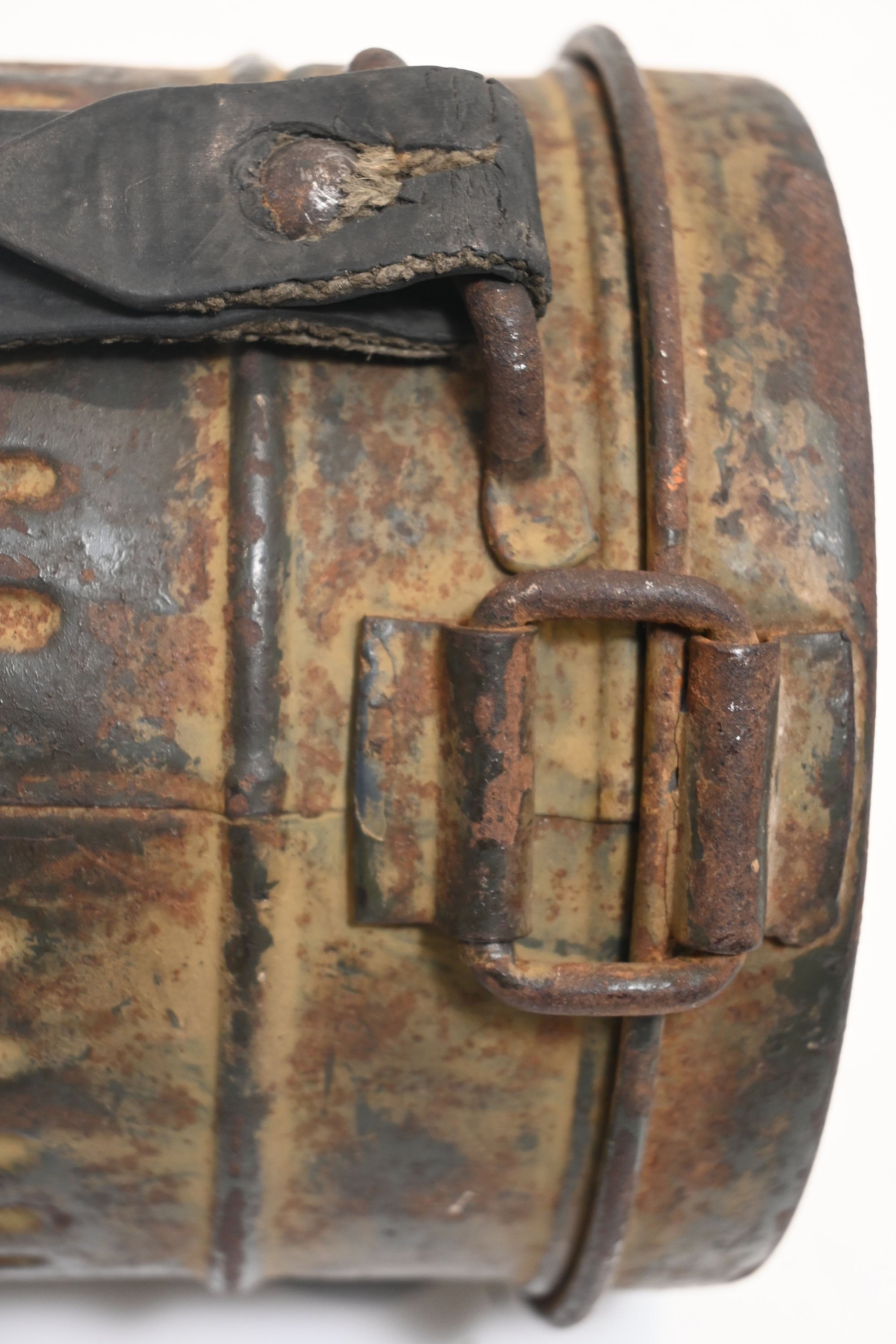 southfront camo gas mask canister — image 13