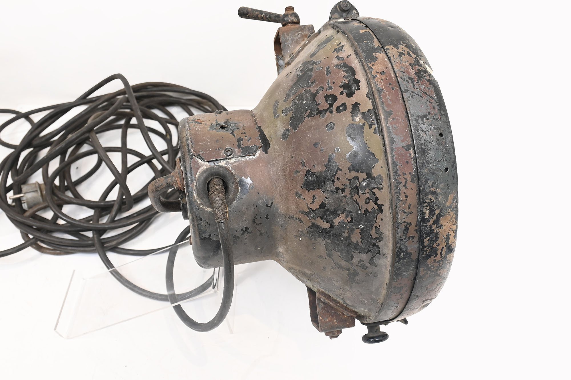 3-tone camo vehicle lamp — image 6