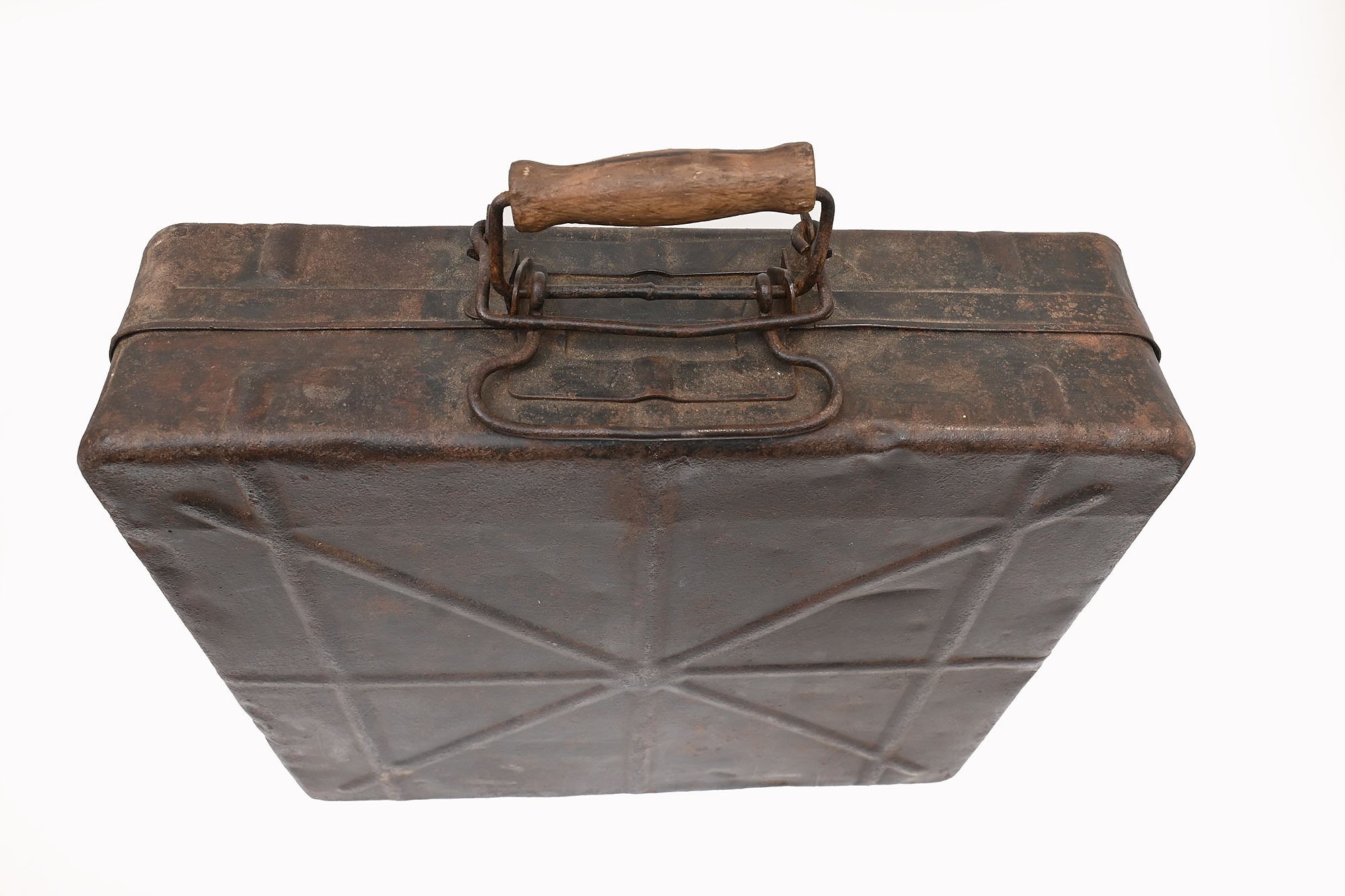 3.7cm flak crate. — image 7