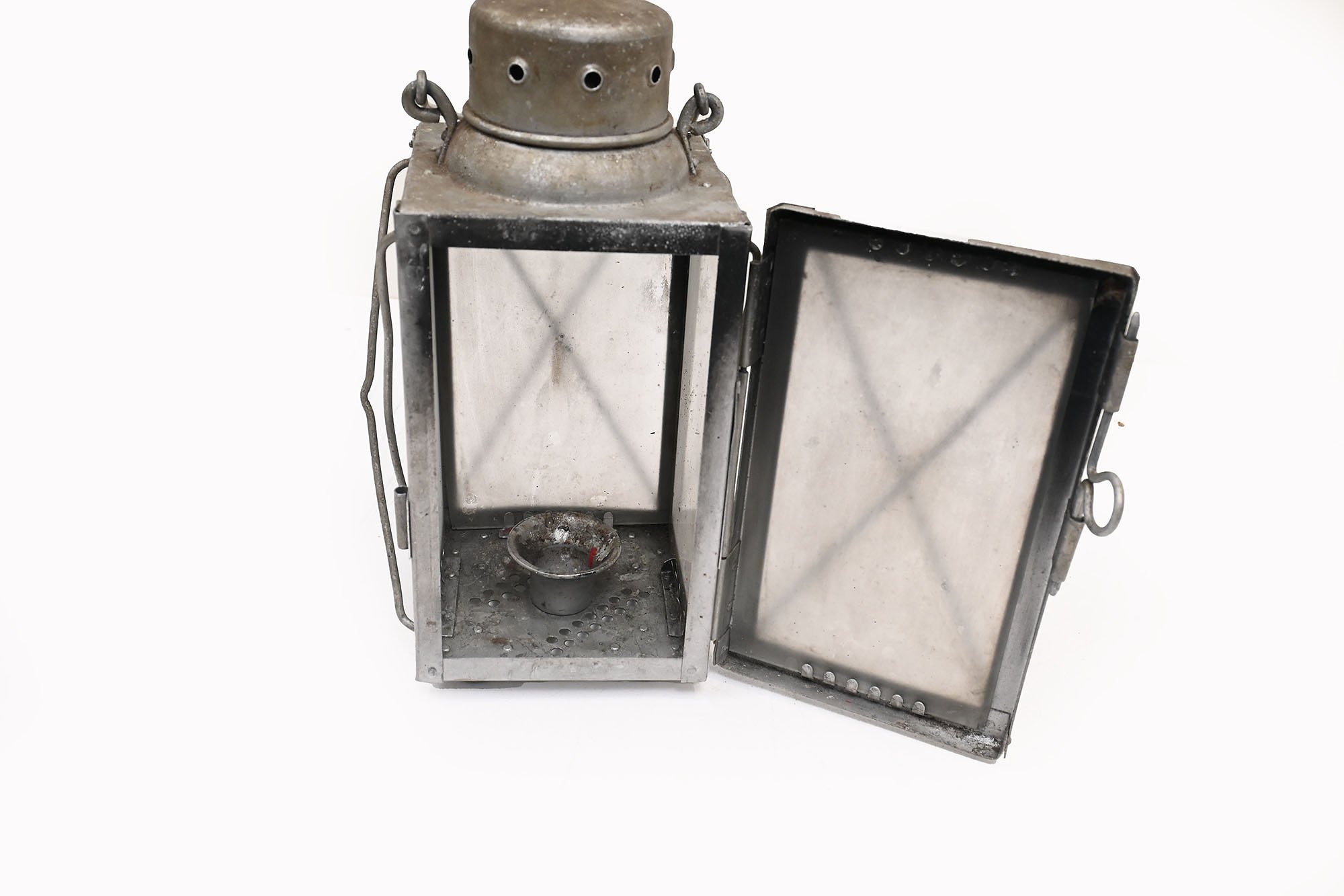 Luftwaffe bunker lantern — image 7