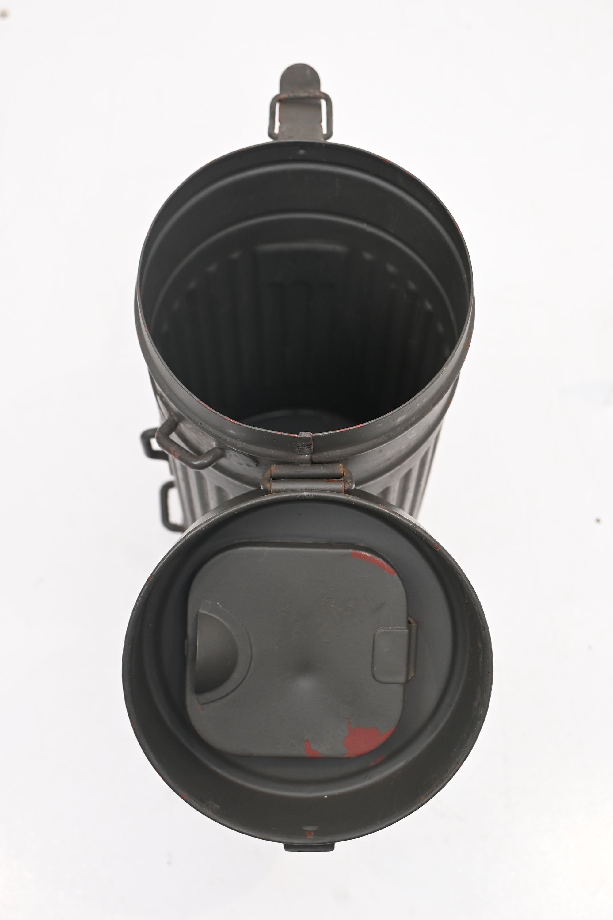 lufschut gas mask bus — image 7