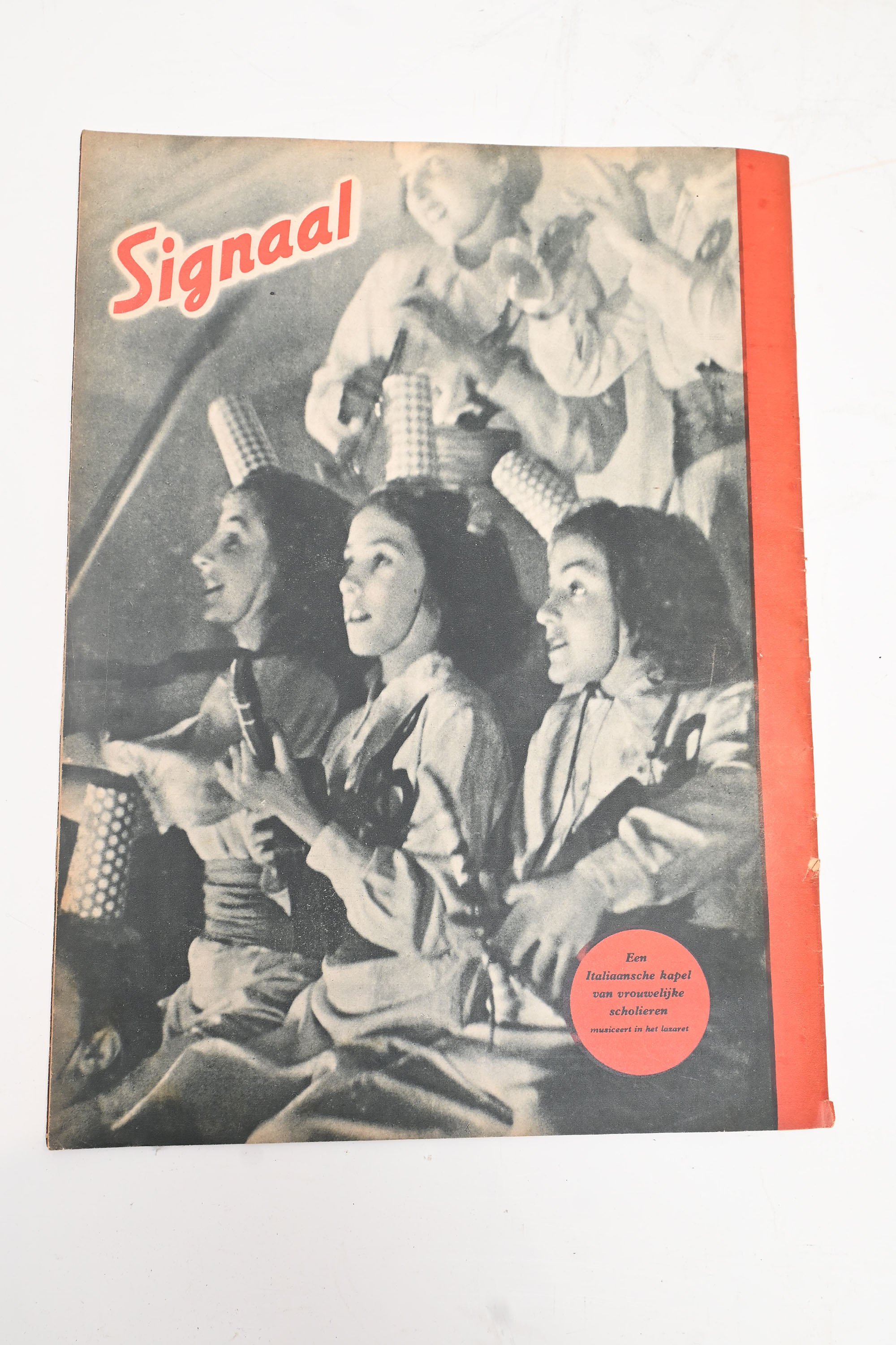 Original WW2 German Signal Magazine — image 13