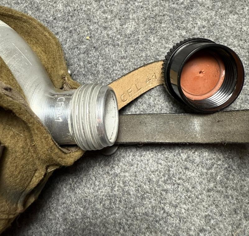 German WW2 Water Bottle, Larger Type — image 3
