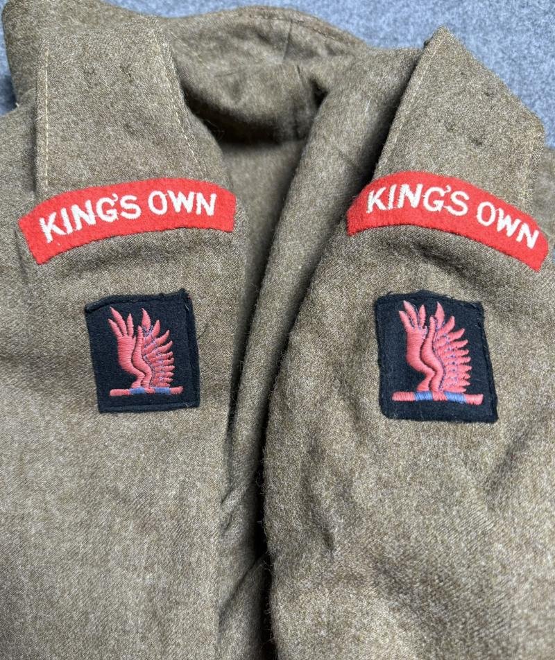 King's Own Battledress — image 3