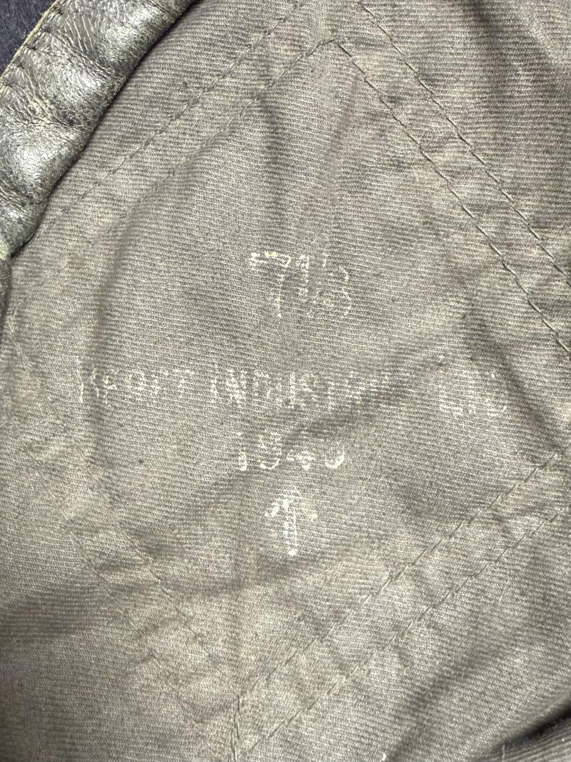 Royal Marines Beret, 1945 — image 5