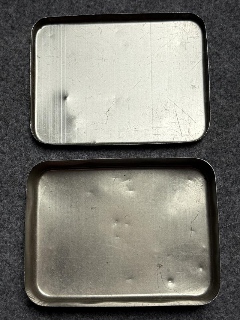 WW2 Boiled Sweets Tin, 1943 — image 3