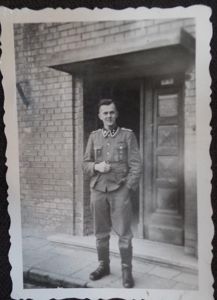 Waffen SS 'Unterscharführer' -'Totenkopf' picture.