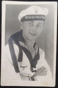 KM 'Matrose' studio postcard portrait 1942.