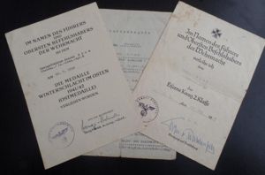 WH (Heeres) 3-pieced award-document grouping - Schtz.Rgt.4 / 6. Pz.Div. …