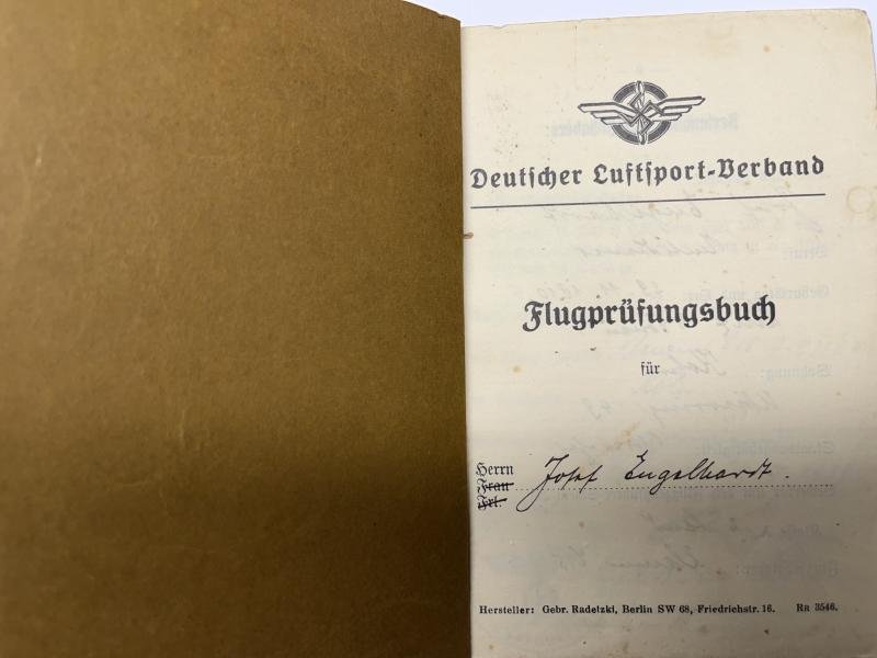 Soldbuch/citation grouping - Luftwaffe - 'Flugzeug Überführungsgeschwader 1' - Engelhardt — image 8