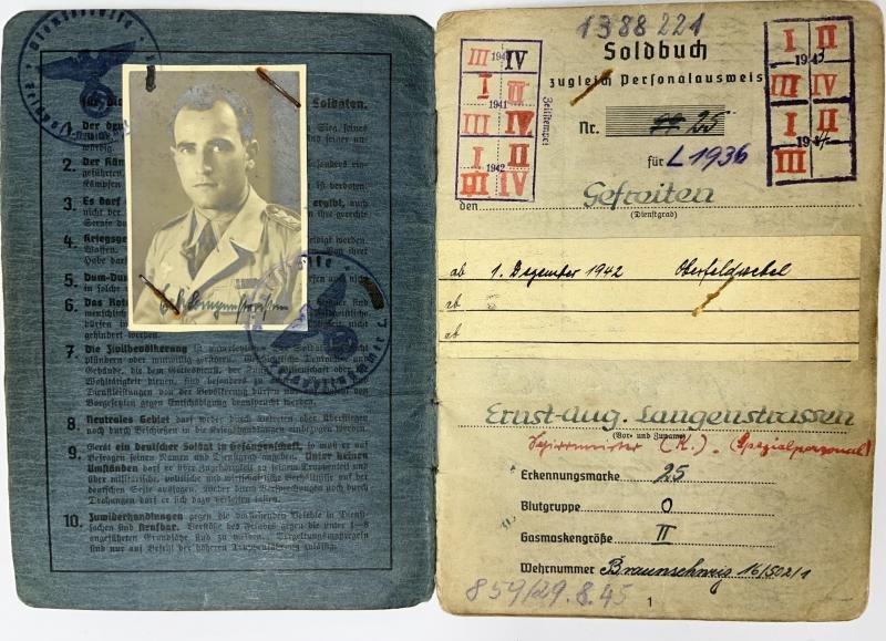 Soldbuch/citation grouping - Luftwaffe - Luftgau-Nachrichten Rgt.28 - Italy - Langenstrassen — image 3