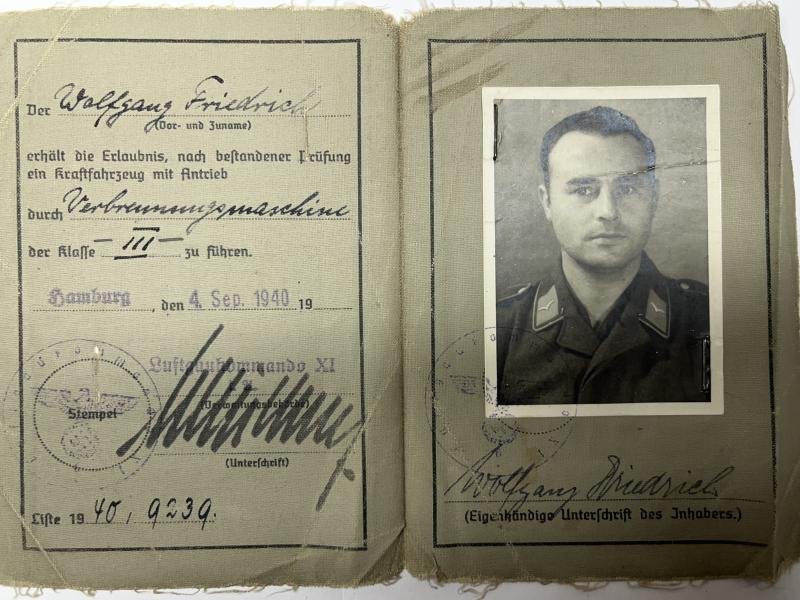 Citation set/drivers license - Luftwaffe - Fliegerhorst Kommandantur E 25/XI -'Festung Kreta' - Friedrich — image 3