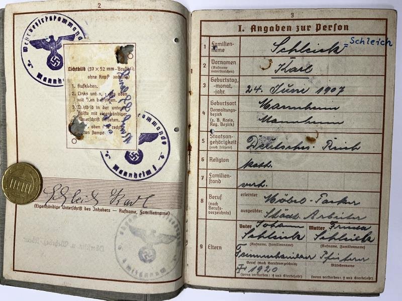 Wehrpass - WH (Heer) - Nachrichten Btl.Afrika - Schleich — image 3