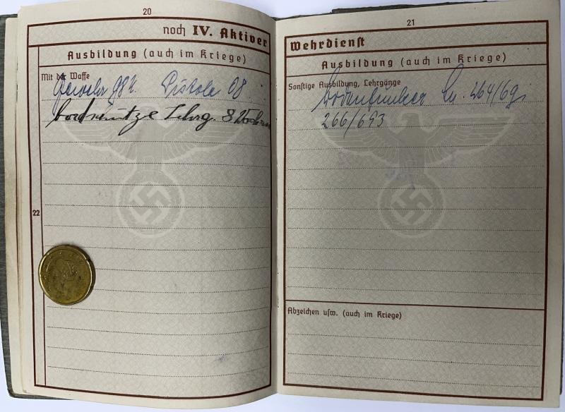 Wehrpass/citations - Luftwaffe - KG 77 /LN.Rgt.352 - DAK/Italy - Ellwanger — image 6