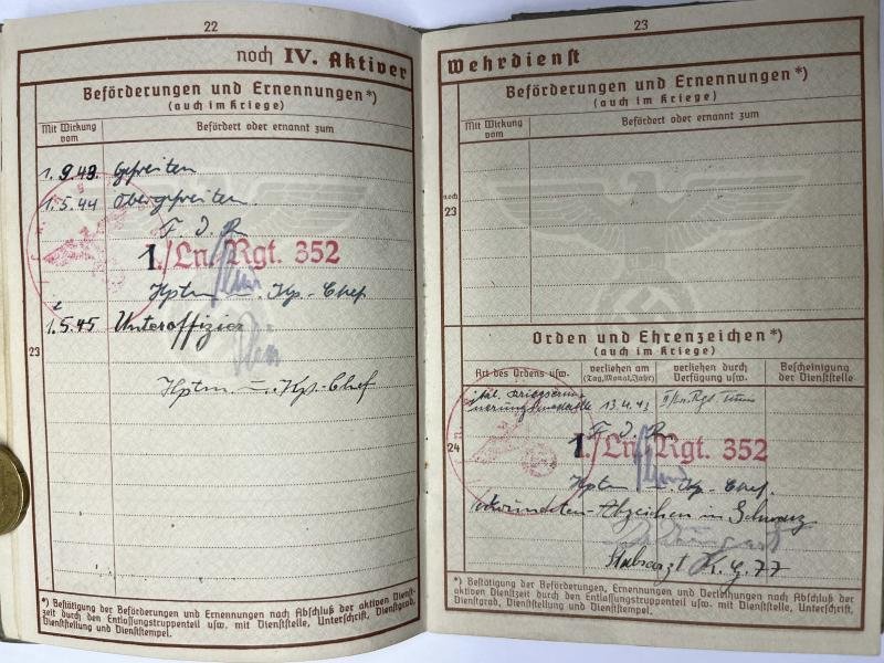 Wehrpass/citations - Luftwaffe - KG 77 /LN.Rgt.352 - DAK/Italy - Ellwanger — image 7