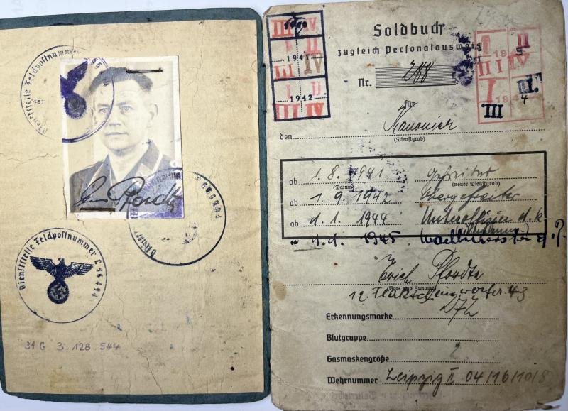 Soldbuch - Luftwaffe - 22.Flak Div. - Pfordte — image 2