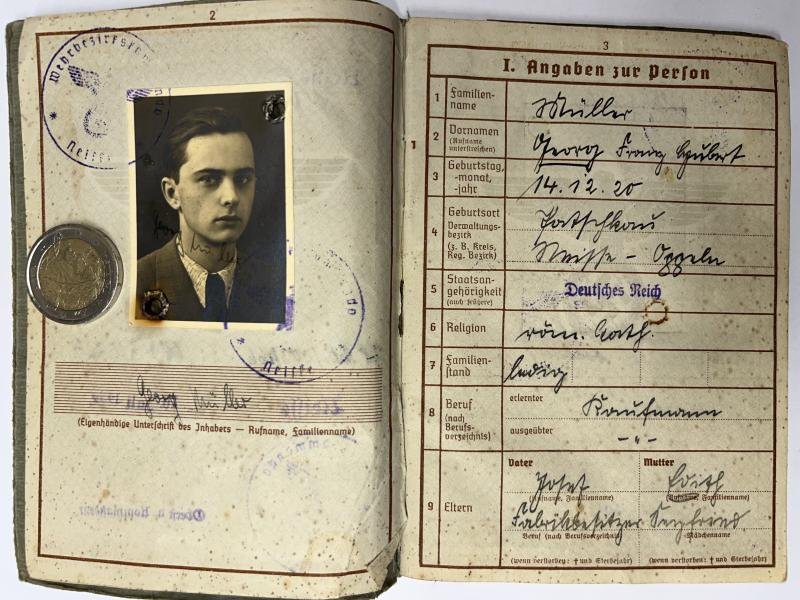 Wehrpass - WH (Heer) - 22.LL.Div. - Müller — image 4