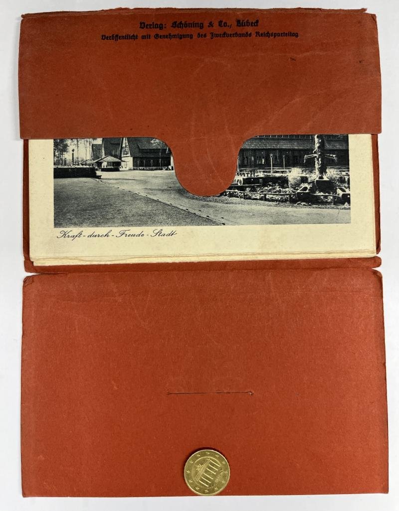 'Gruss aus Nürnberg-Stadt der Reichsparteitage' - postcard map. — image 3