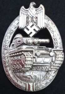 WW2 NAZI GERMAN TANK BATTLE BADGE, SILVER