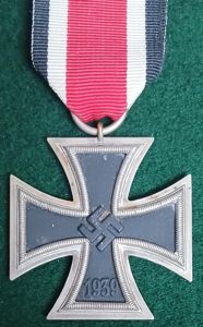 GERMAN: IRON CROSS 2ND CLASS WW2 TYPE