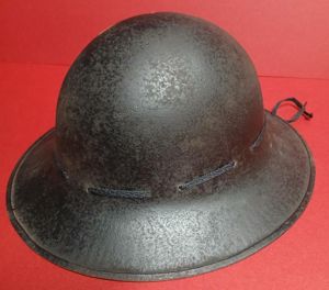 BRITISH WW2 CIVILIAN ZUCKERMANN HELMET.
