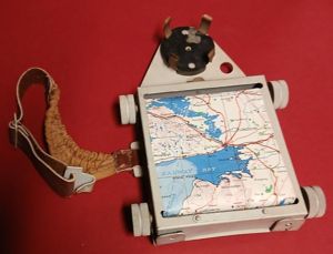 WW2 LUFTWAFFE BUCKER-KNIEBRETT