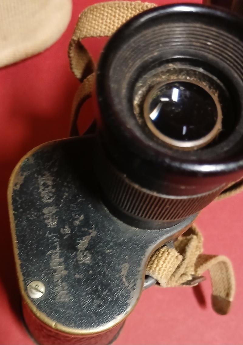WW2 BRITISH ARMY BINOCULARS No2 MKII & POUCH . — image 2