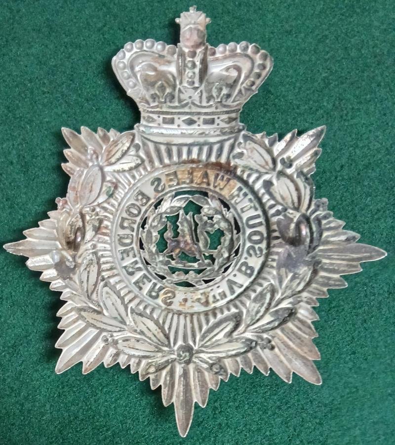 THE SOUTH WALES BORDERERS HELMET PLATE . — image 2