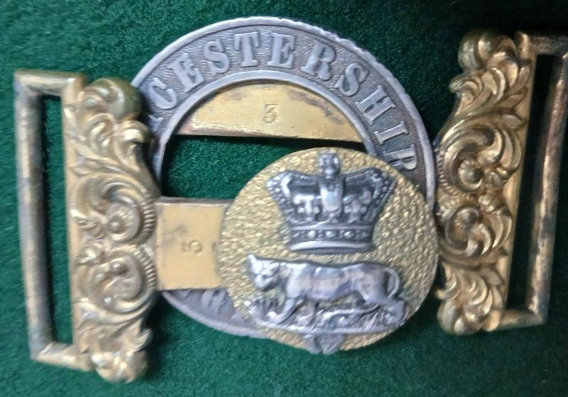 BRITISH OFFICERS VICTORIAN WAIST BELT CLASP — image 2