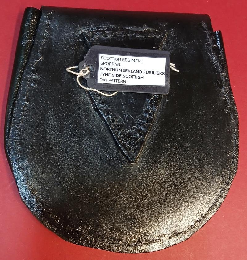 SCOTTISH REGIMENT SPORRAN — image 2