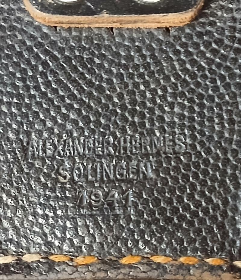 WW2 GERMAN K98 AMMUNITION POUCH — image 3