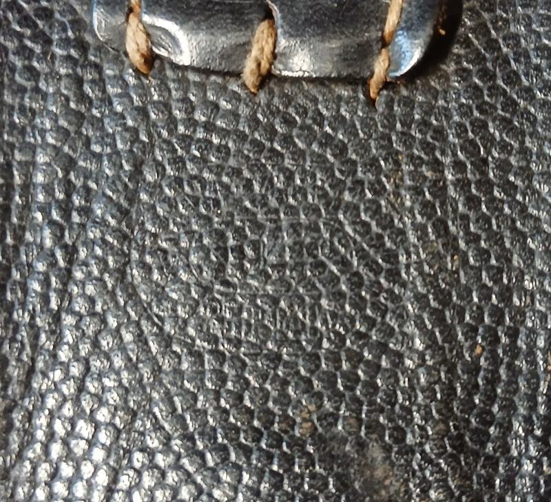 WW2 GERMAN K98 AMMUNITION POUCH — image 3