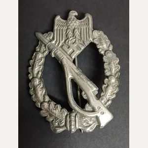 GERMAN WWII WEHRMACHT INFANTRY ASSAULT BADGES