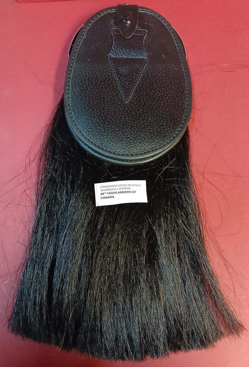 CANADIAN SCOTTISH REGIMENT SPORRAN — image 2