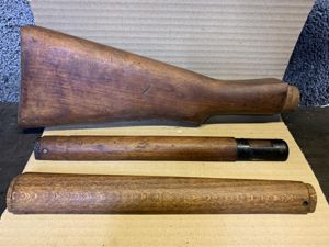 LEE ENFIELD No4 BUTT AND HANDGUARDS + OIL BOTTLE