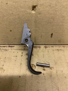 LEE ENFIELD NO4 SMOOTH TRIGGER AND PIN. LONG BRANCH MARKED