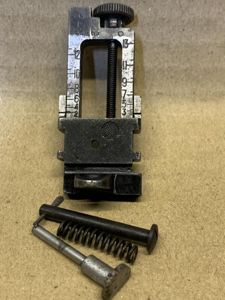 LEE ENFIELD No4 MK1 SINGER TYPE MILLED REAR SIGHT. GOOD …
