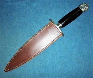 J.E MIDDLETON STILETTO KNIFE S/N 0817